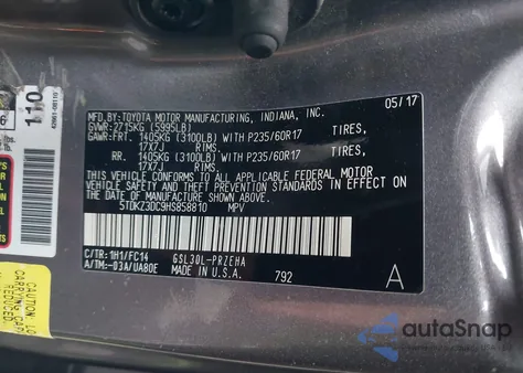 2017 Toyota Sienna Le 8 Passenger z USA, uszkodzony, nr VIN 5TDKZ3DC9HS858810